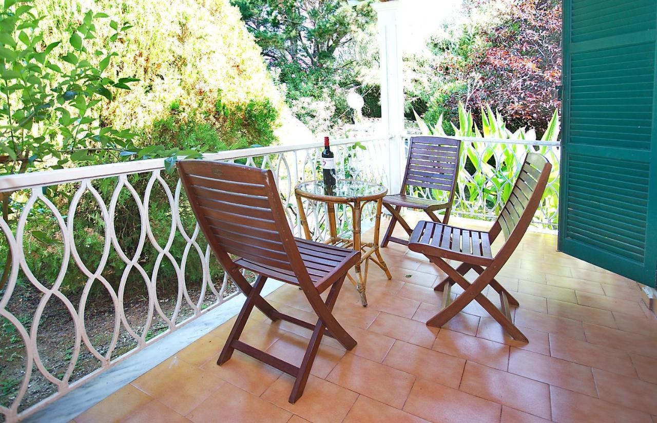 Villa Leda Karousades  Екстер'єр фото
