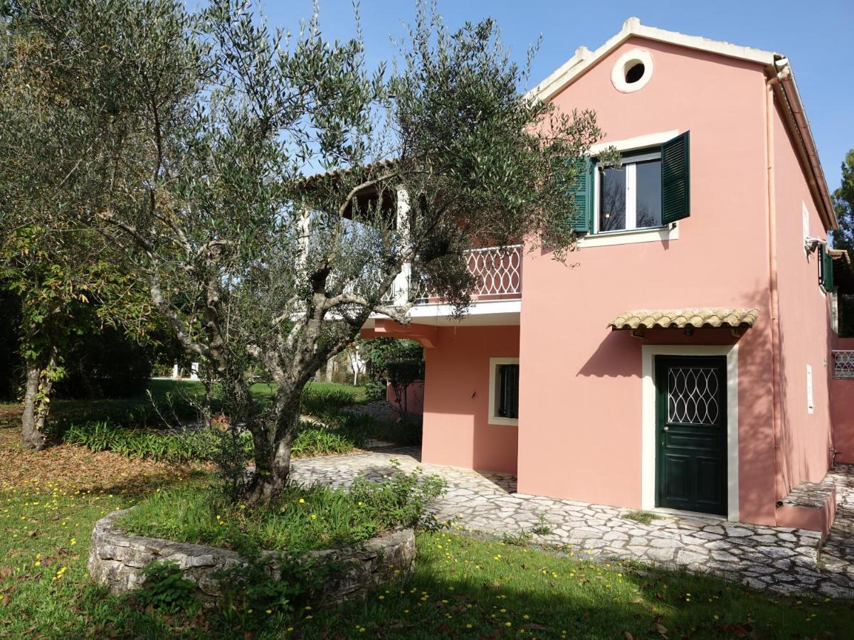 Villa Leda Karousades  Екстер'єр фото